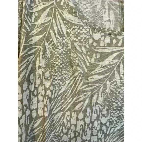 Christian Siriano Women's Top Plus Size 1X Green White Floral Short Sleeve Linen - Picture 2 of 6